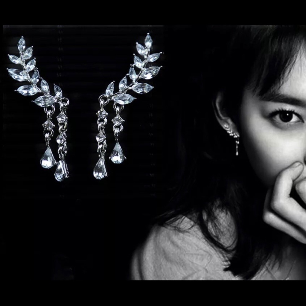 Dangling CZ Floral Drop w/Leaf Crawler Earring